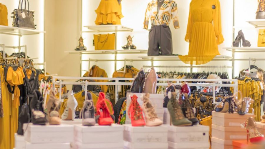 4 Best Fashion Outlets in Rome