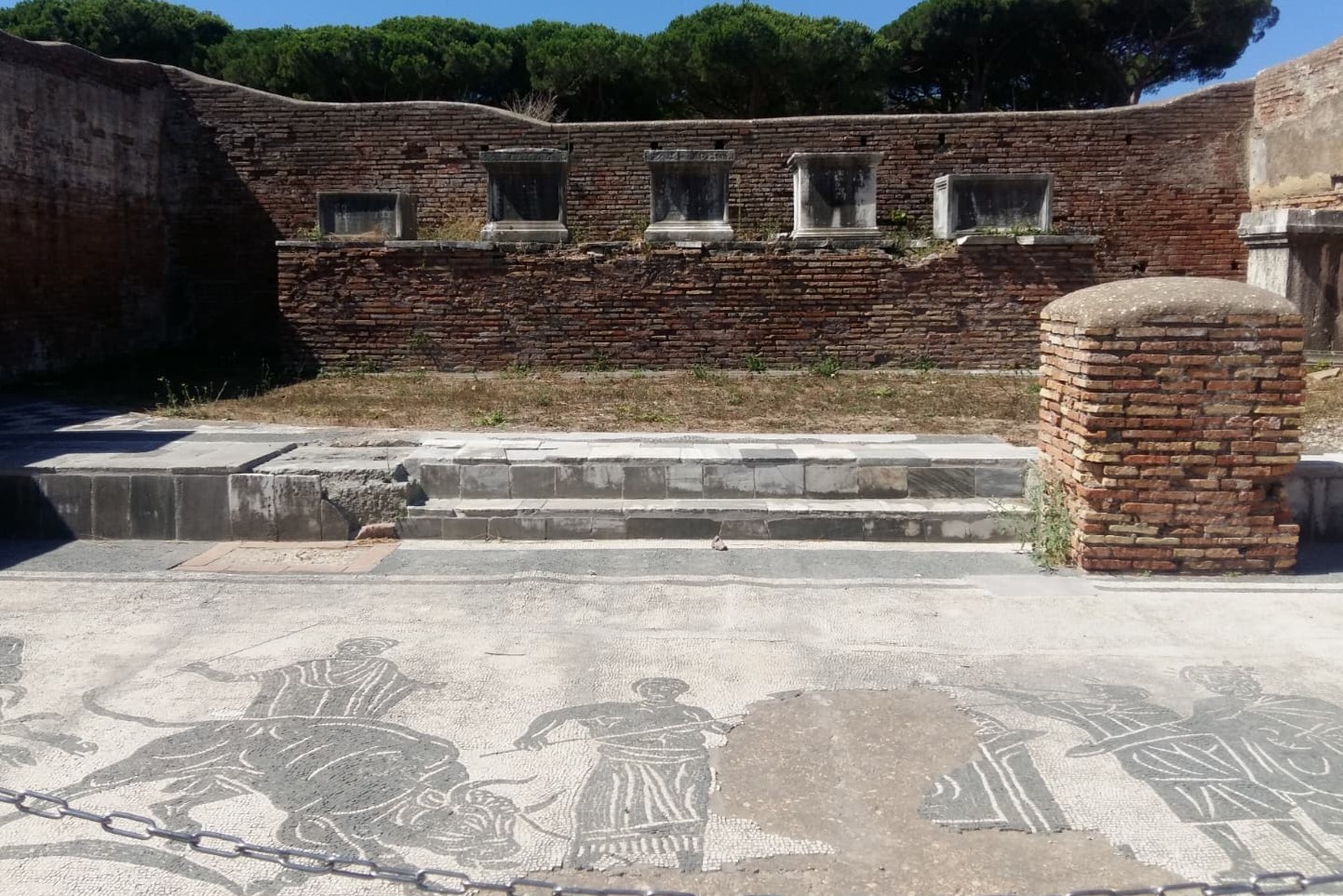 Guided tour of Ostia Antica